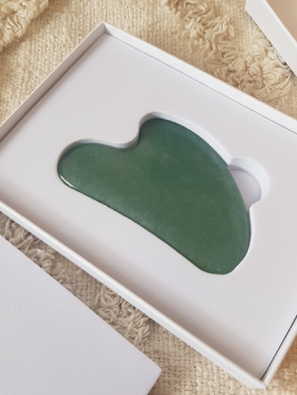NWOT Green Adventurine Gua Sha Facial Sculpting Tool